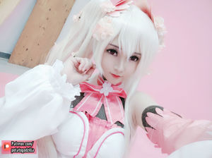 [Foto COSER da celebridade da rede] Coser Miss Potato Godzilla - Sakura Miku