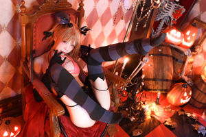 [Net Red COSER] อะนิเมะบล็อกเกอร์ Shui Miao aqua - Magic Taro