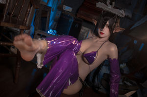 [Internet Celebrity COSER Photo] อะนิเมะบล็อกเกอร์ซากุระเต็มสามโมง - Black Beast Orika Doujin