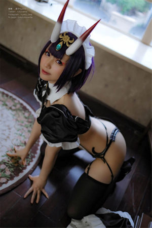 [Internet Celebrity COSER Photo] Jolie fille Nyako Nyako-Sake Swallow Maid