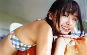 Yui Aragaki 《Mizuren Seishun Chura ☆ Chura》