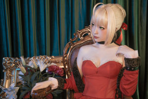 [COS Welfare] Schattig meisje met grote borsten Yao Shao you1 - Nero Never Night Rose