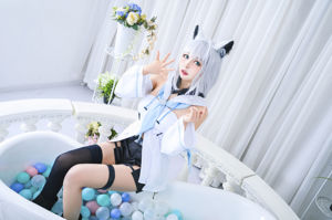 [COS Welfare] สาวตาโตน่ารักแมวดำแมว OvO - เป่าหิมะบนสีขาว