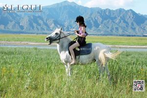 Hoog beenpatroon "White Horse Girl Beauty" [LIGUI] Mooie benen en zijden voeten