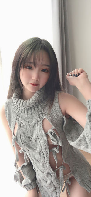 Coser Aomizu 《Áo len sương》