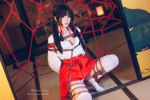 [Net Red COSER Photo] Papier Weibo Girl Shuangyue Shimo - Miko Bundling