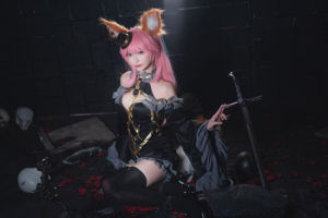 [Cosplay Photo] Blogger Anime Teppanyaki Ghost Dance w - Tamamo Mae Magic