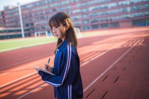 Coser schoonheid Kitaro_ Kitaro "Girl in Blue Sportswear"