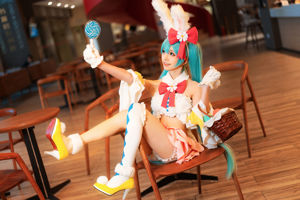 [Net Red COSER Photo] Bloger anime Kitaro_ Kitaro - Hatsune Bunny Girl