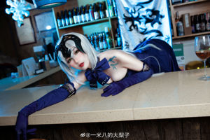 [Net Red COSER Photo] One-meter-eight pears - Heizhen Dinner