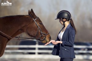 Guo muốn "Elegant Rider" [Nữ thần tiêu đề]